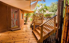 Hostal Copart